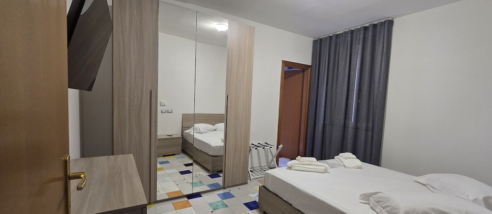 Superior Apartment, Multiple Beds, Non Smoking, Private Bathroom