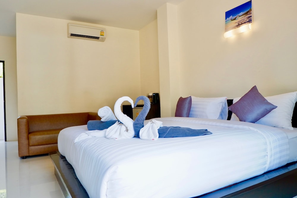 Double Room, 1 King Bed, Balcony - Photo 5