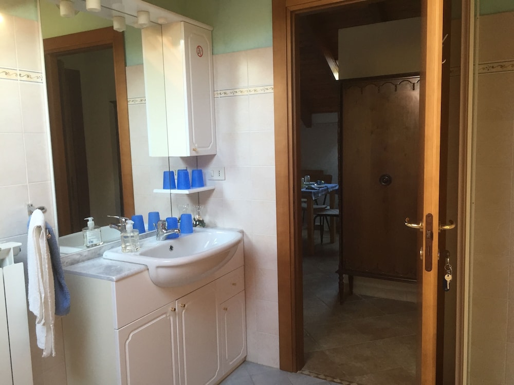 Exclusive Apartment, 2 Bedrooms, Kitchen, Mountain View (The Blake And Greer Apartment) photo 3