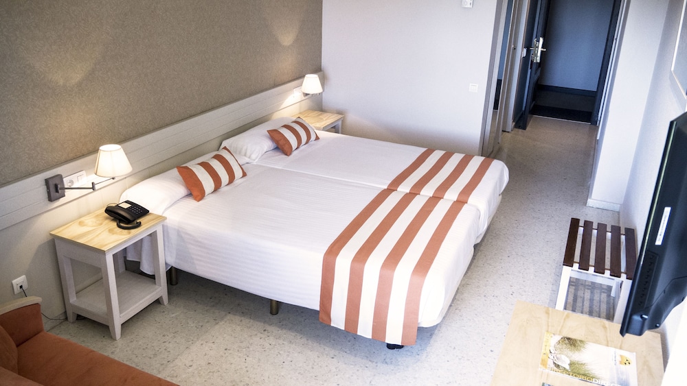 Double Room, Ground Floor - Photo 6