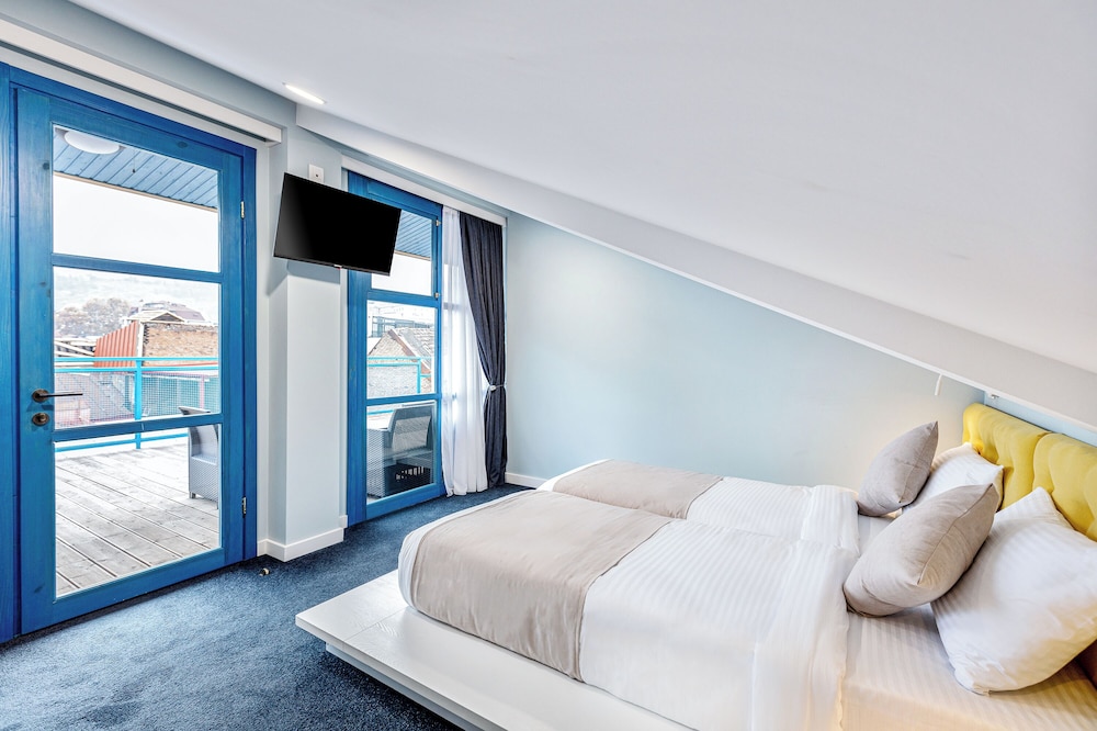 Panoramic Double or Twin Room photo 1