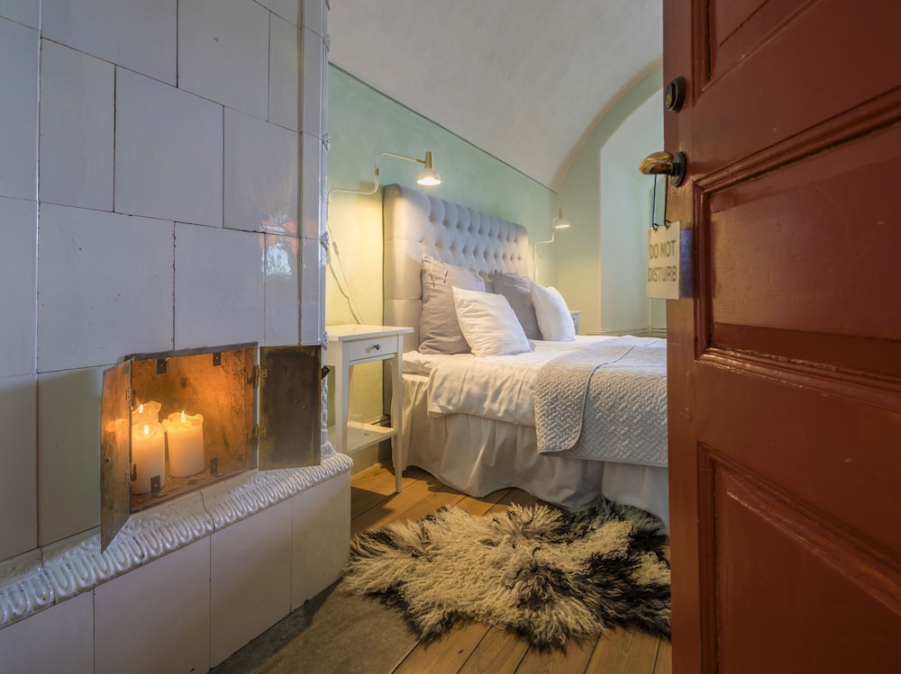 Standard Double or Twin Room, Ocean View photo 3
