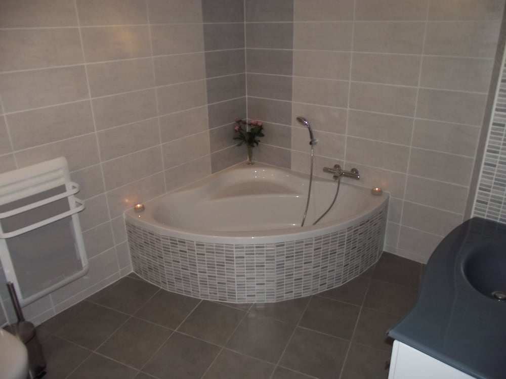 Romantic Double Room (Bouche Rouge) photo 2