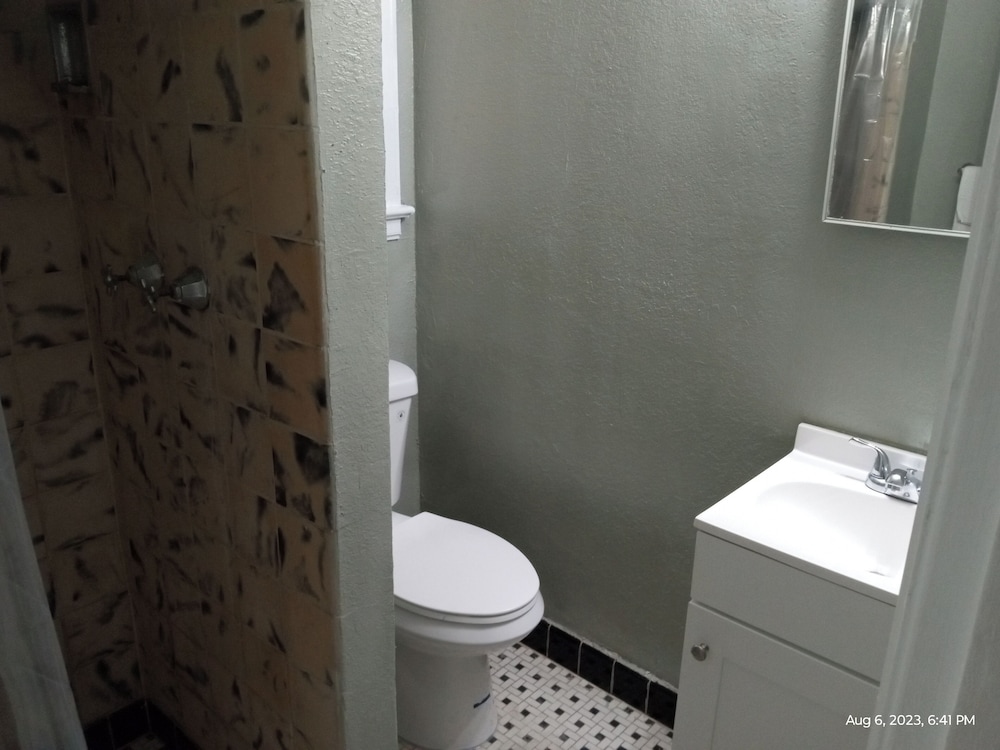 Standard Room photo 3