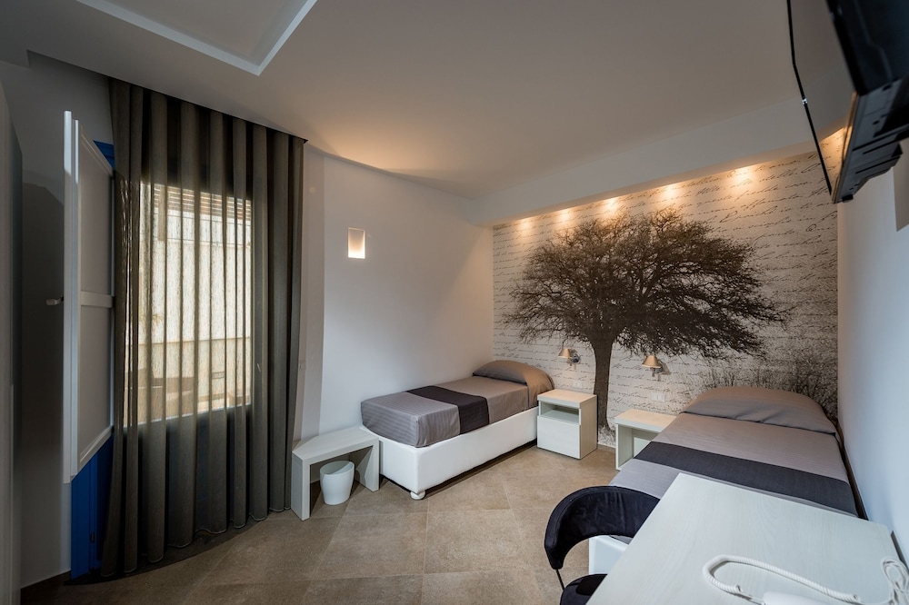 Double Room, Terrace, Courtyard View photo 1