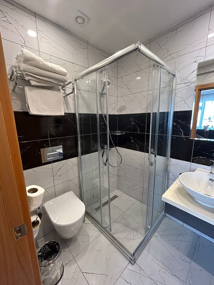 Family Triple Room photo 2