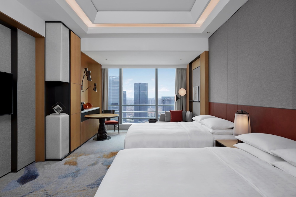 Premier Guest Room, 2 Double Beds - Photo 3