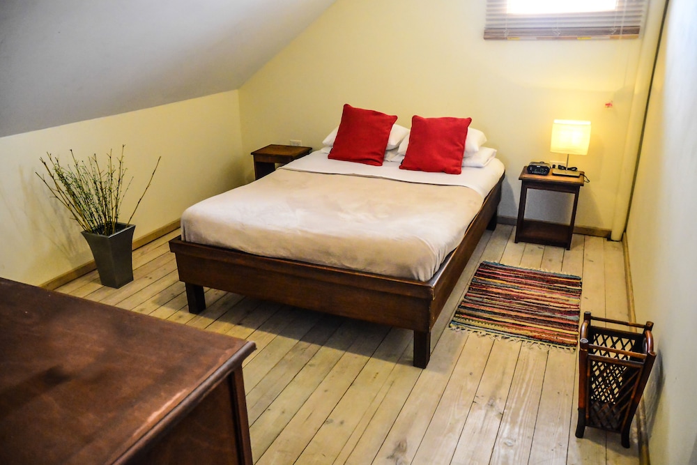 Duplex, 2 Bedrooms