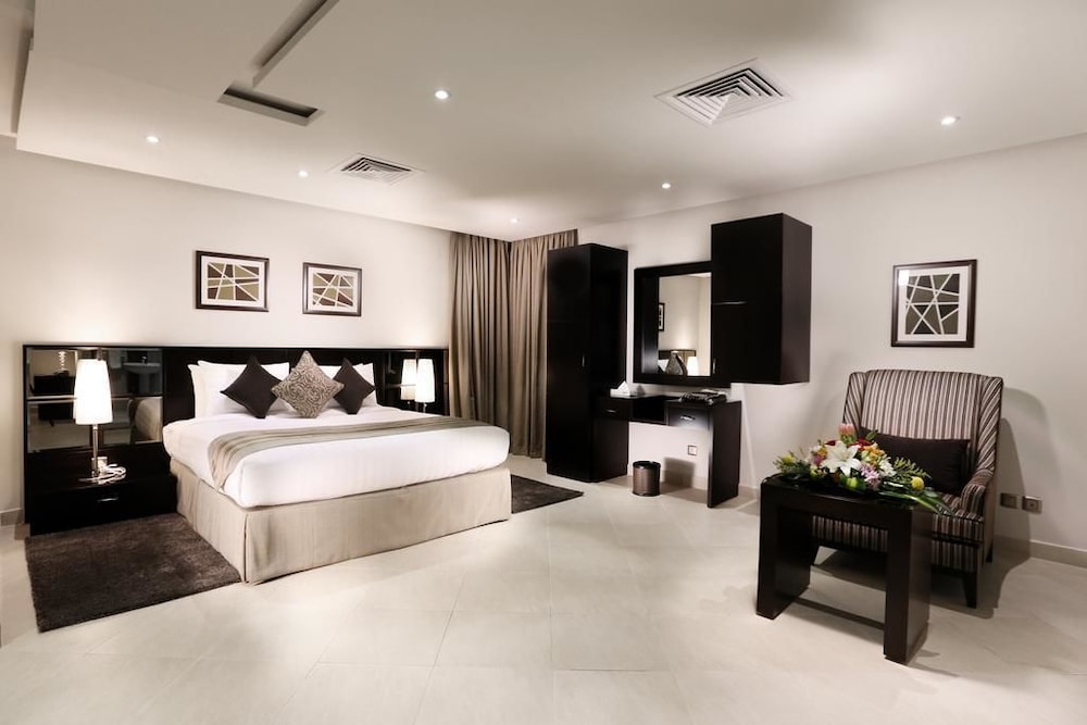 Deluxe Suite, 1 Bedroom photo 3