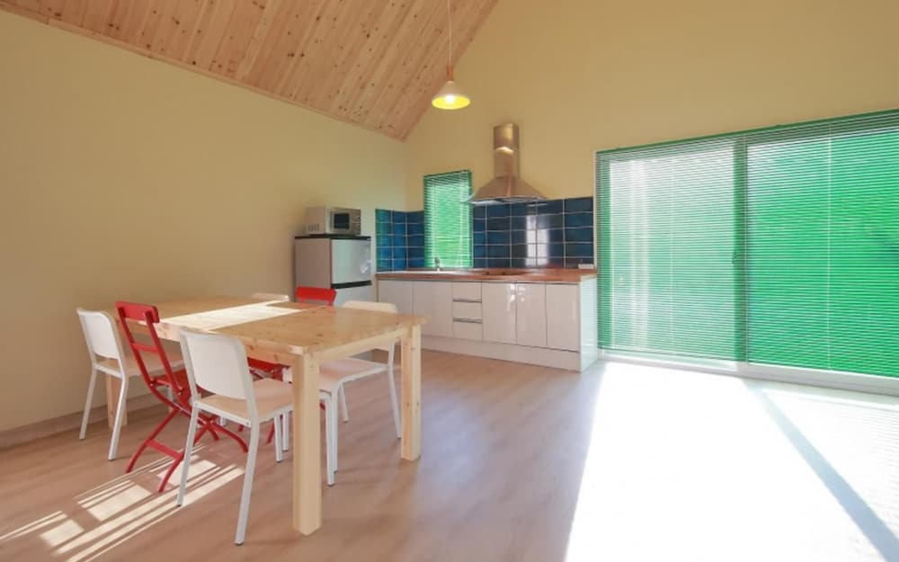 Room (Stella 1 (Unshared House Duplex)) photo 3