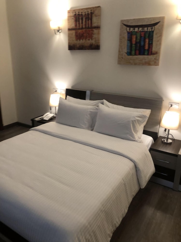 Standard Double Room, City View - Photo 15
