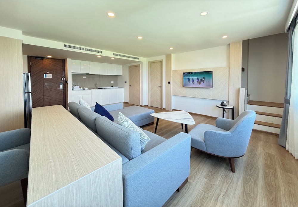 Premier Suite (Duplex) - Photo 1