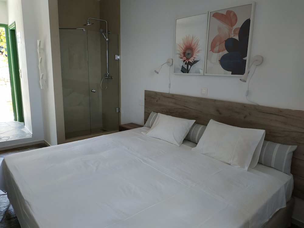 Room, 1 Bedroom photo 1
