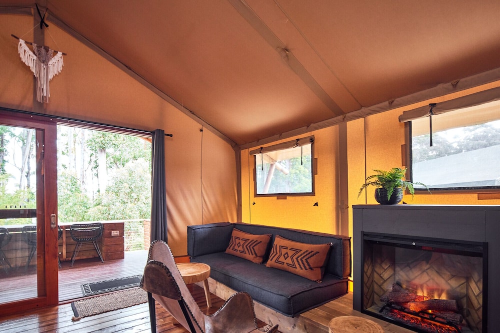 Stargazing Safari Tent photo 1