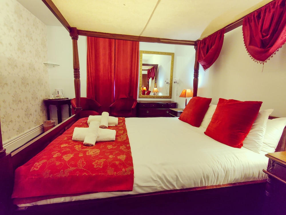 Superior Double Room, 1 Double Bed (Four Poster Bed) - Photo 9