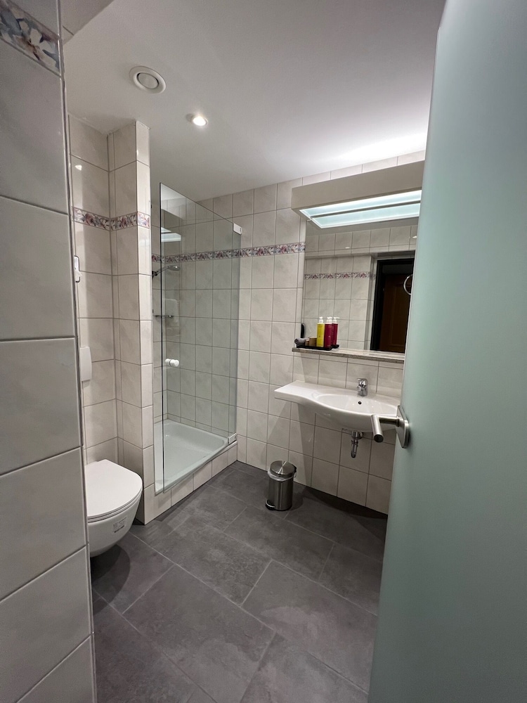 Business Double Room photo 2