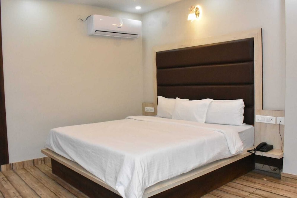 Executive Room photo 1