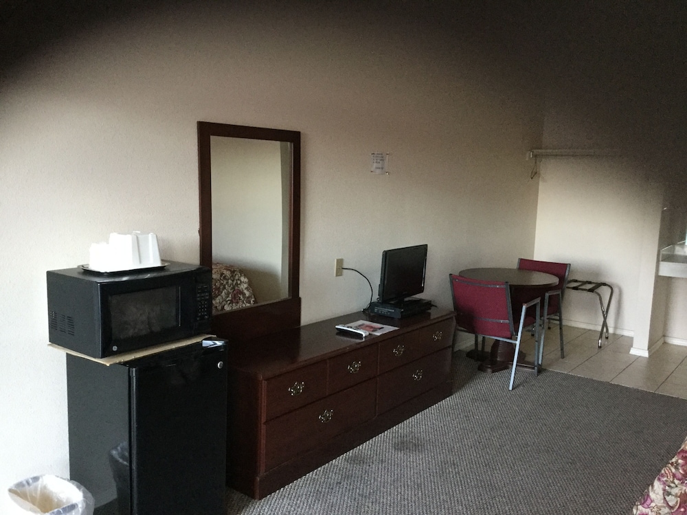Double Room - Photo 3