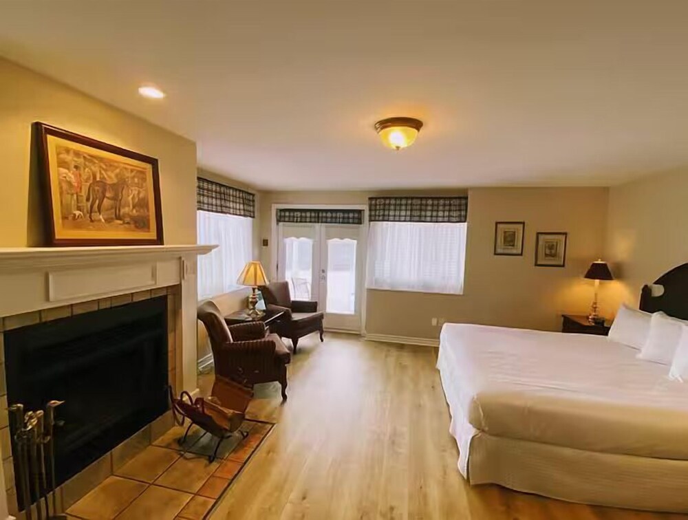 Tomifobia Room photo 3