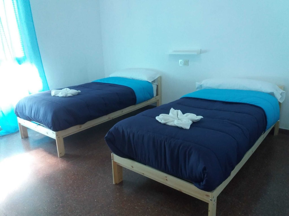 Triple Room, 3 Twin Beds