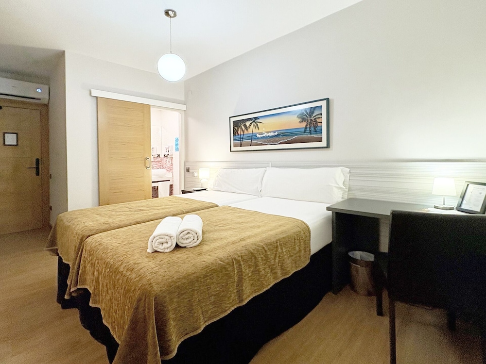 Standard Twin Room, Non Smoking