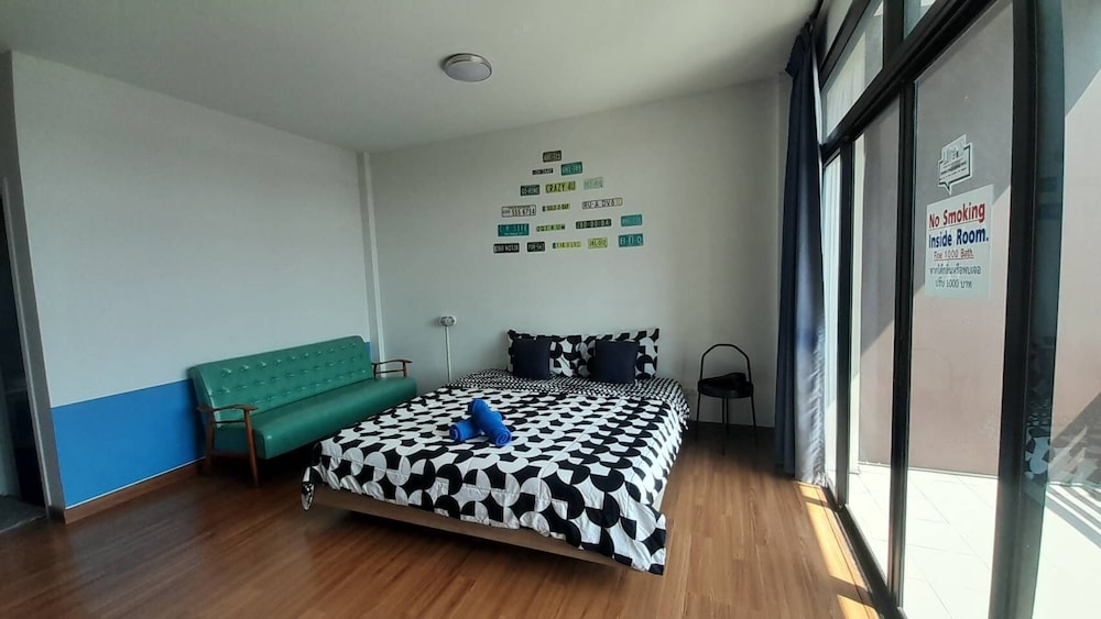 Comfort Double Room, 1 King Bed photo 2