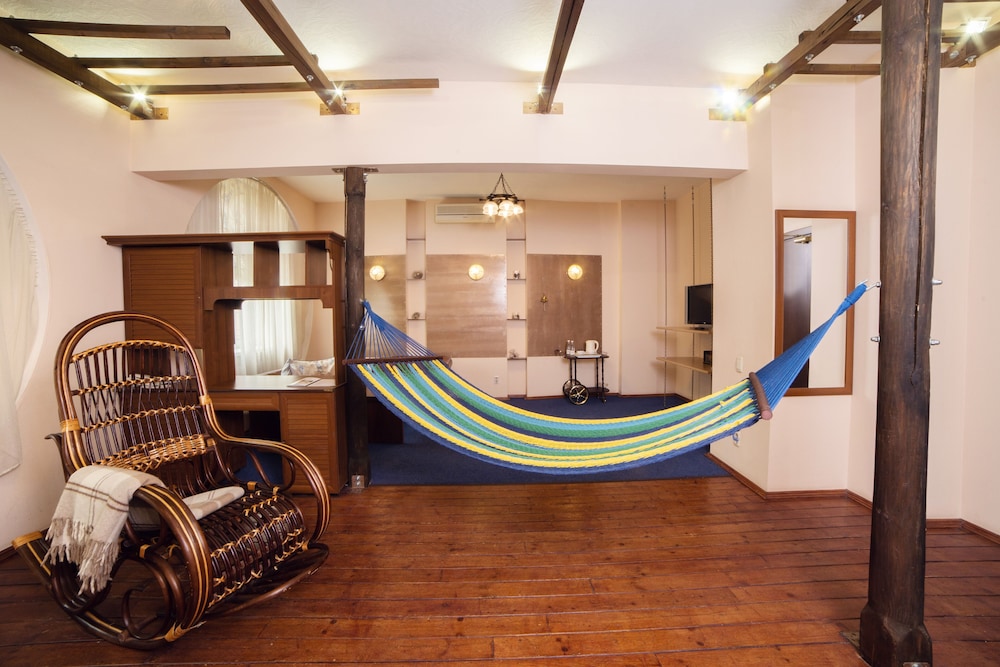 Suite, 1 Bedroom photo 2