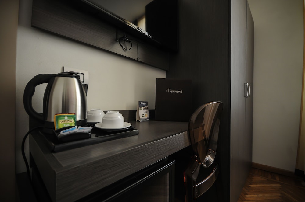 Deluxe Double or Twin Room - Photo 3