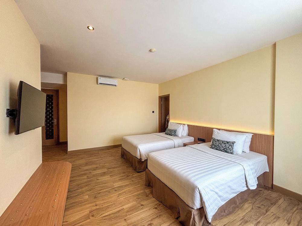 Junior Suite, 1 Bedroom - Photo 7