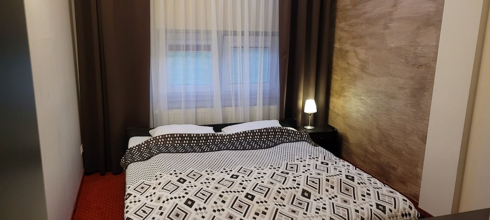 Comfort Double or Twin Room - Photo 9