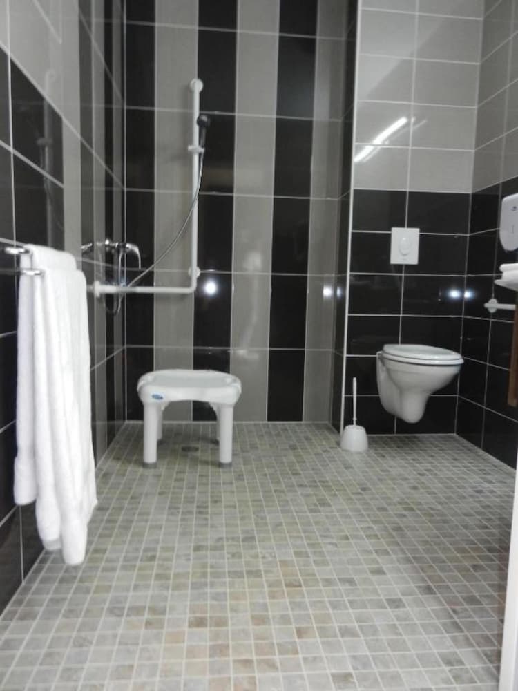 Double Room, Accessible photo 3