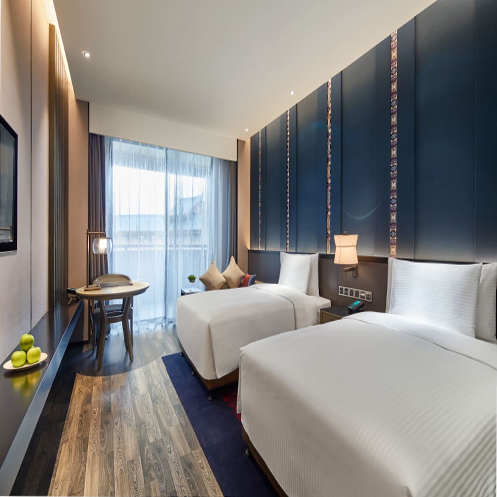 Grand Deluxe Twin Room photo 2