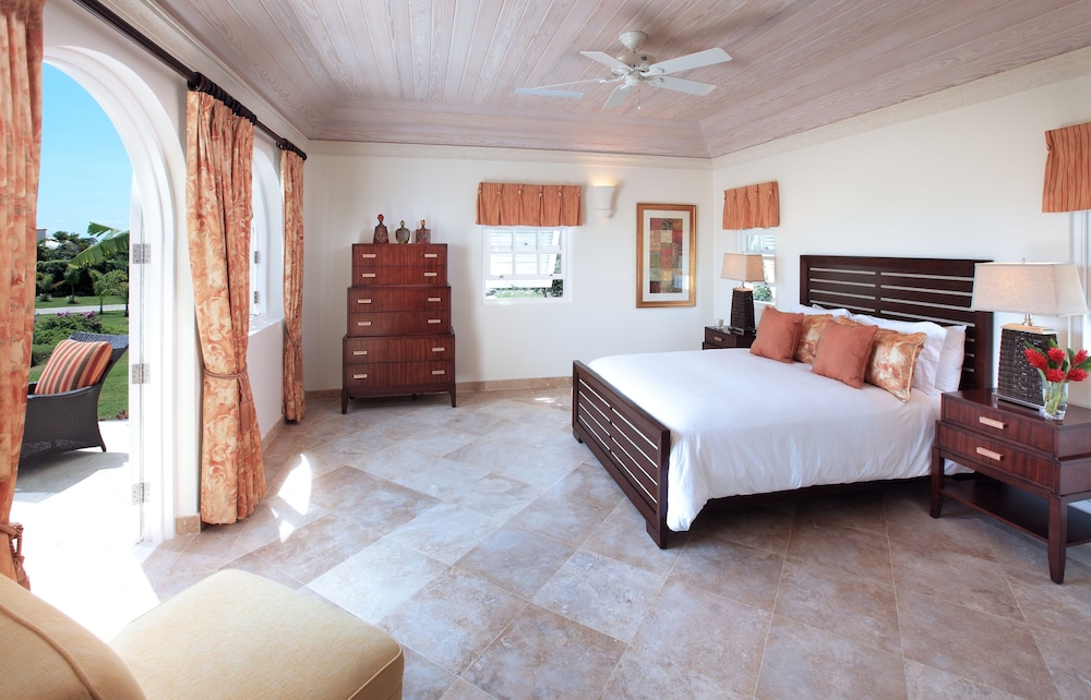 Luxury Villa, 6 Bedrooms, Resort View, Poolside photo 2