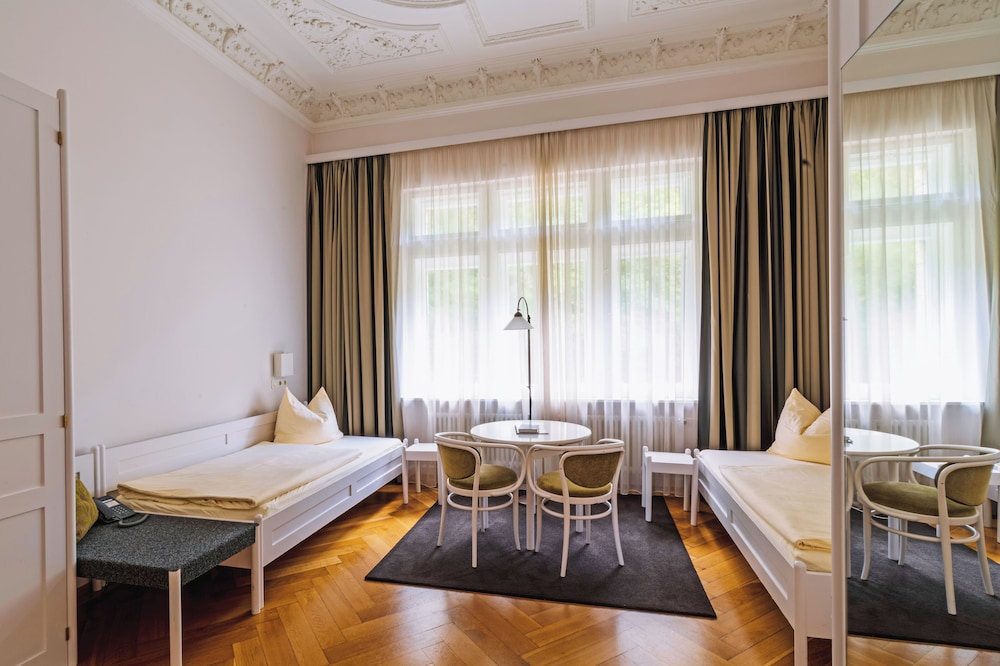 Twin Room photo 1