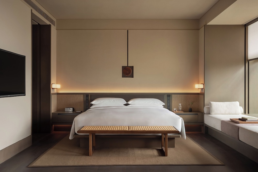 Suite King with Private Garden