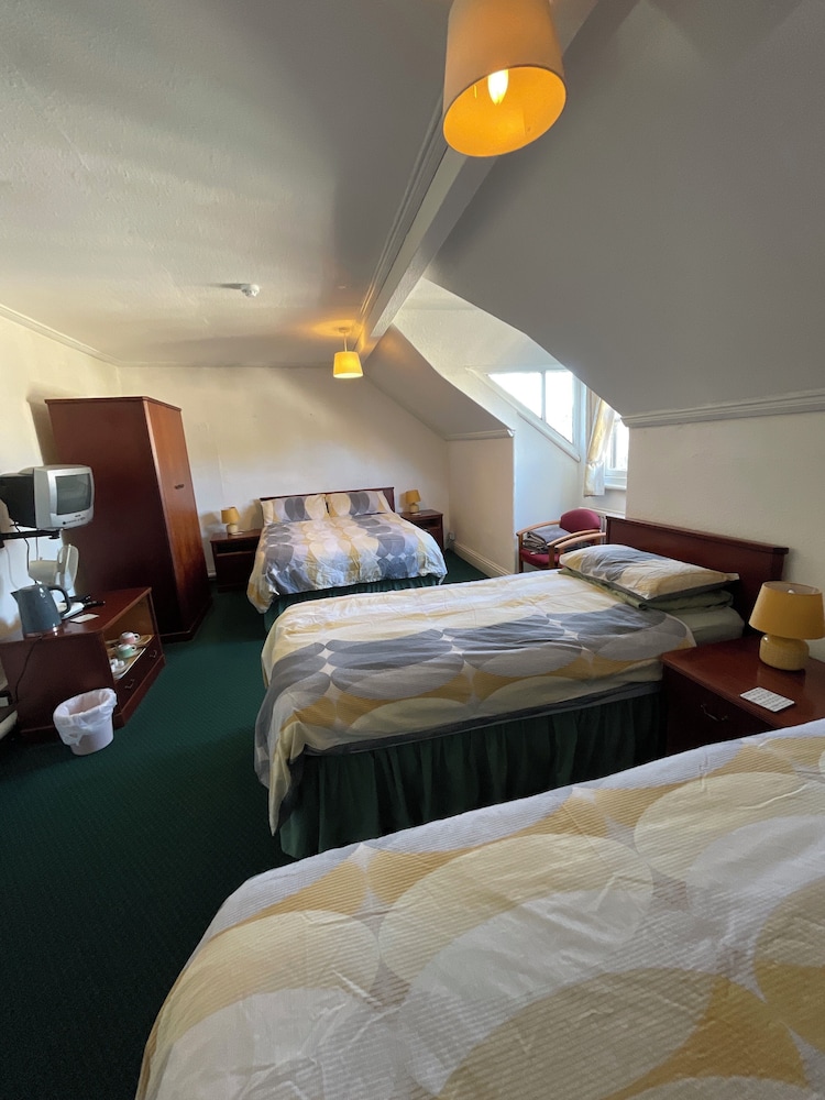 Quadruple Room photo 2