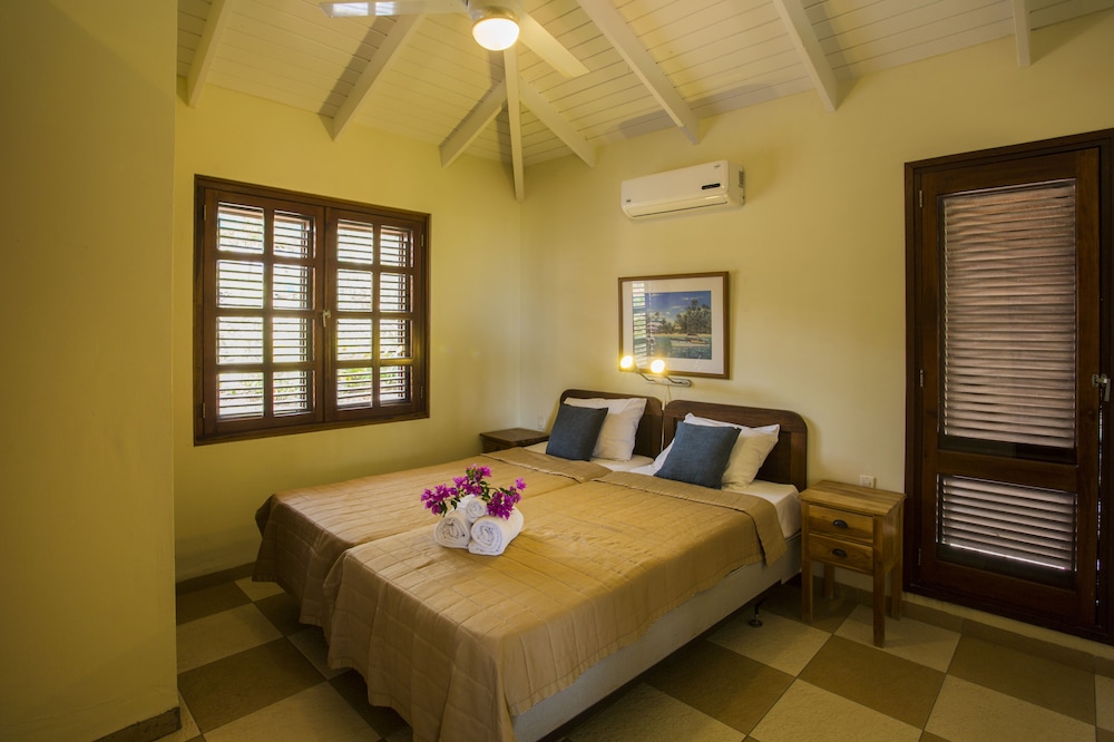 Family Villa, 3 Bedrooms, Golf View, Beachside photo 1