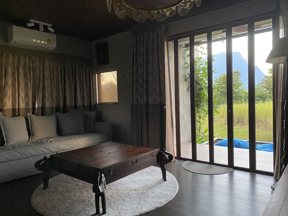 Villa, 2 Bedrooms, Private Pool - Photo 11