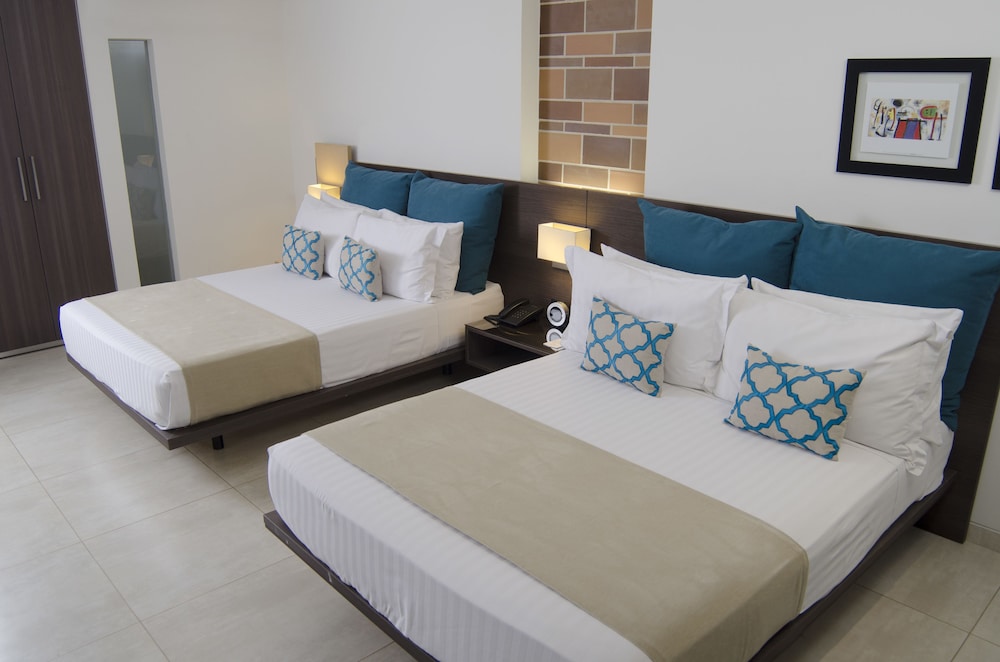 Junior Suite, 2 Double Beds