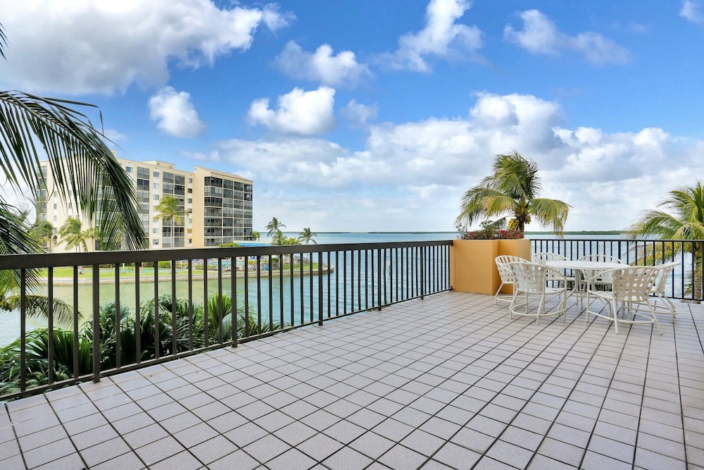 Condo, 2 Bedrooms