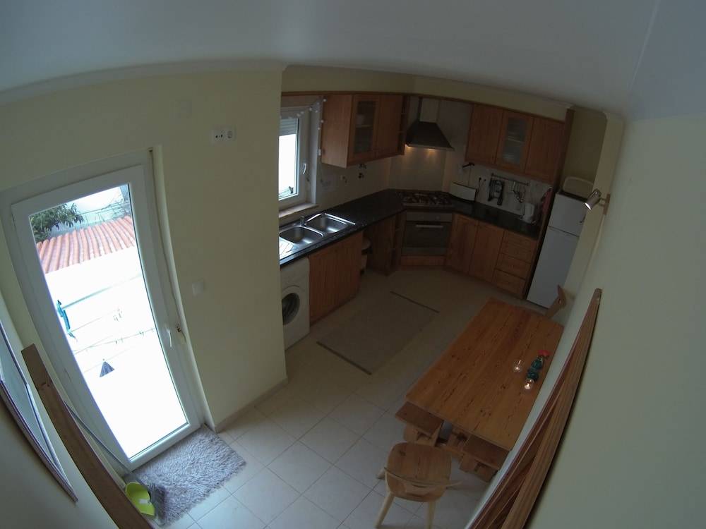 Comfort Double or Twin Room, Shared Bathroom, Partial Sea View photo 3
