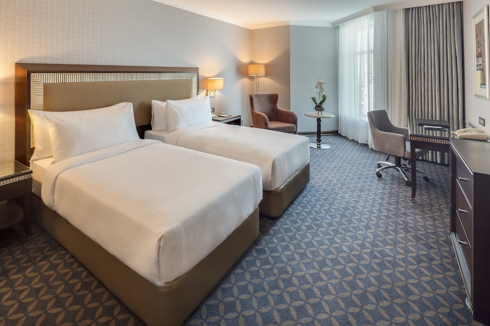 Executive Twin Room, City View - Photo 2