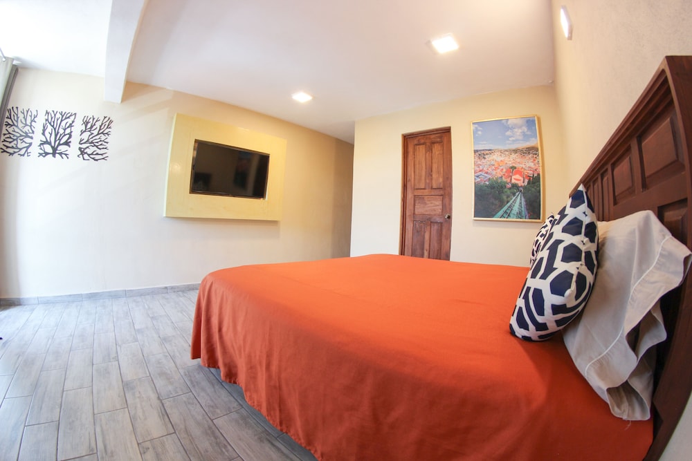 Superior Room photo 2