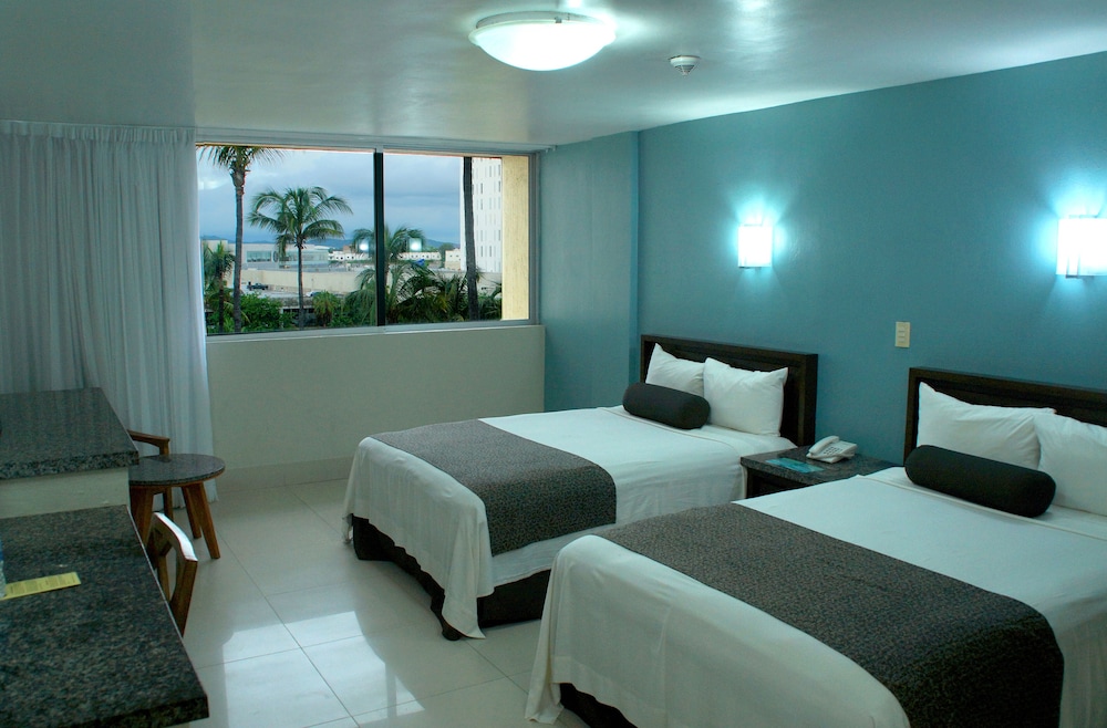 Standard Room, Lagoon View - Photo 1