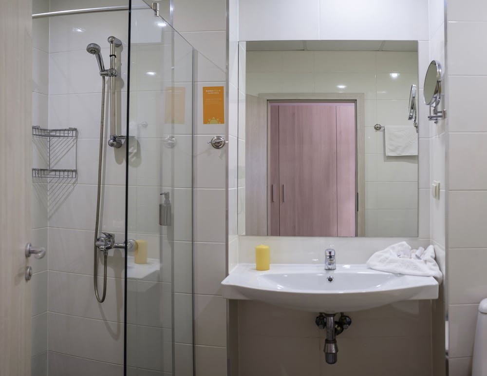 Superior Double or Twin Room - Photo 4