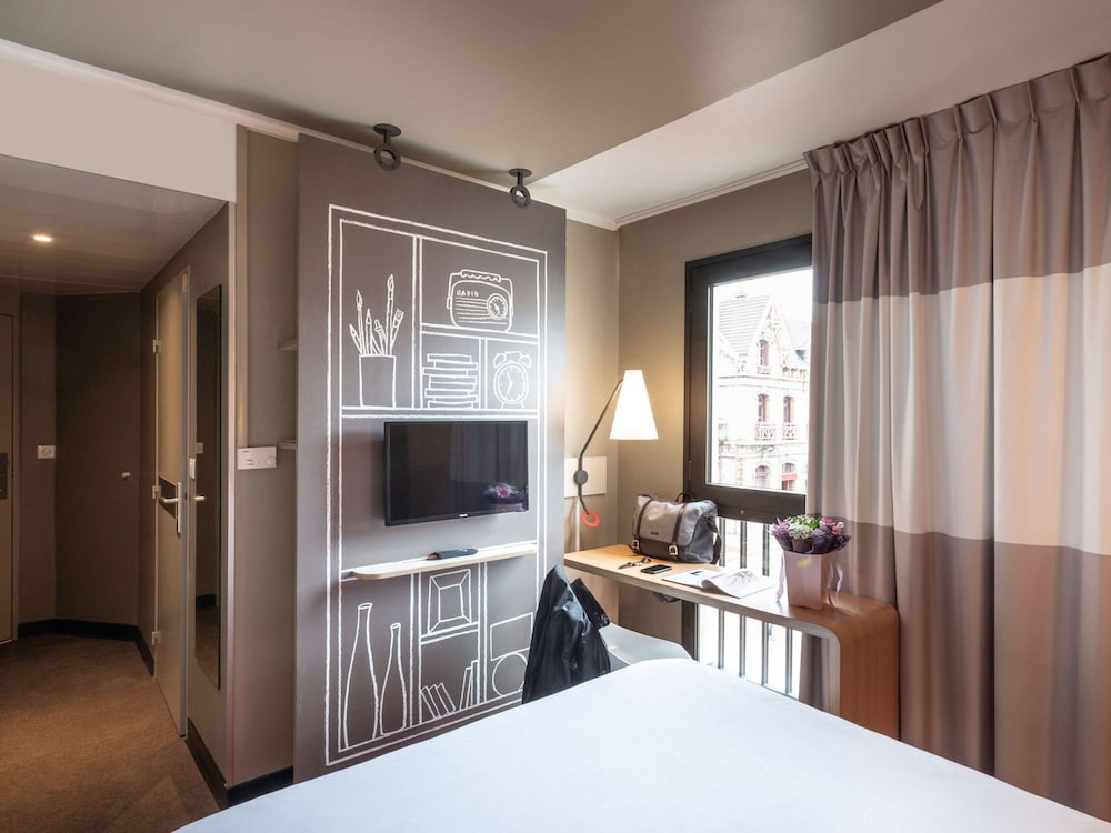 Standard Room, 1 Double Bed - Photo 3
