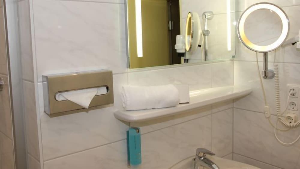 Comfort Double Room - Photo 11