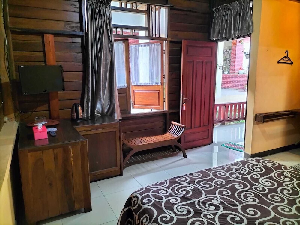 Deluxe Single Room, Balcony