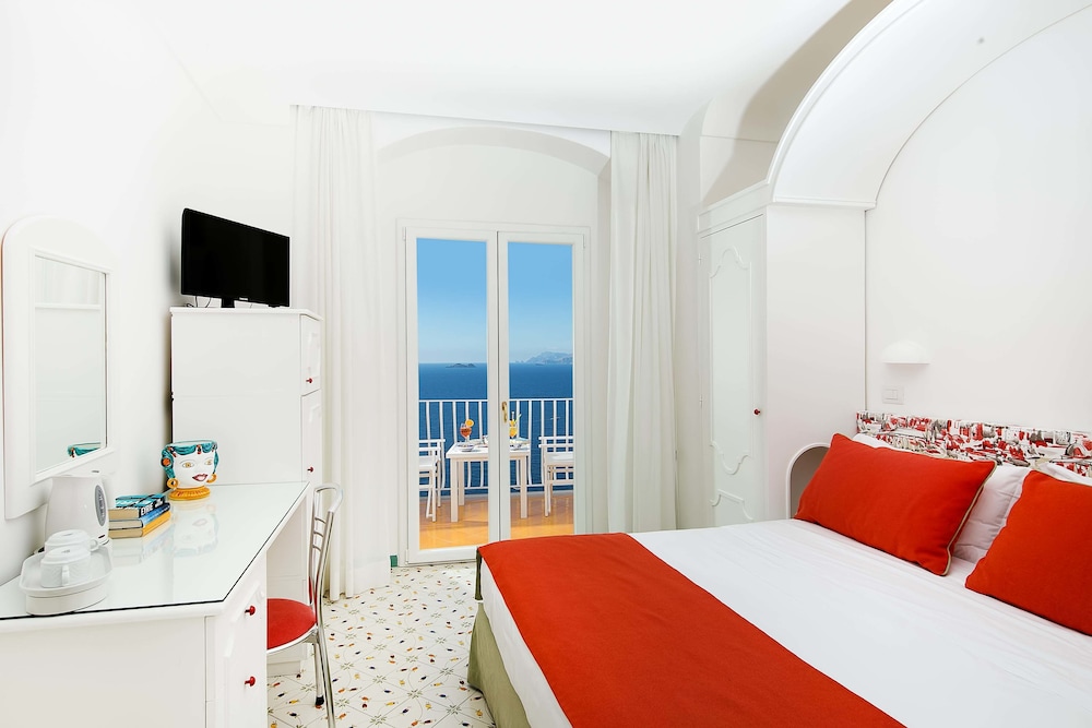 Comfort Double Room, Balcony, Sea View photo 3