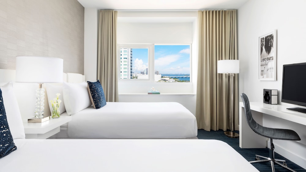 Savvy Double Room thumbnail 6